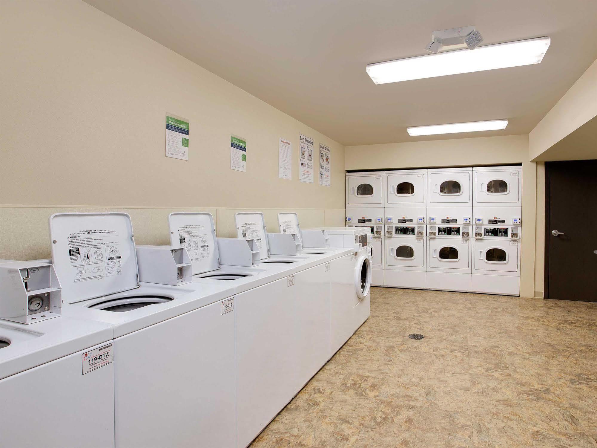 Woodspring Suites Columbus North I-270 Luaran gambar